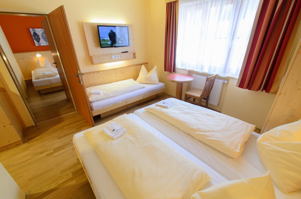 Jufa Hotel Donnersbachwald Exterior photo